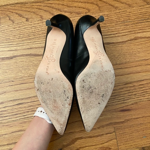 Ivanka Trump Heels - Picture 4 of 7